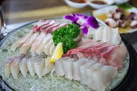 plateau de poissons crus